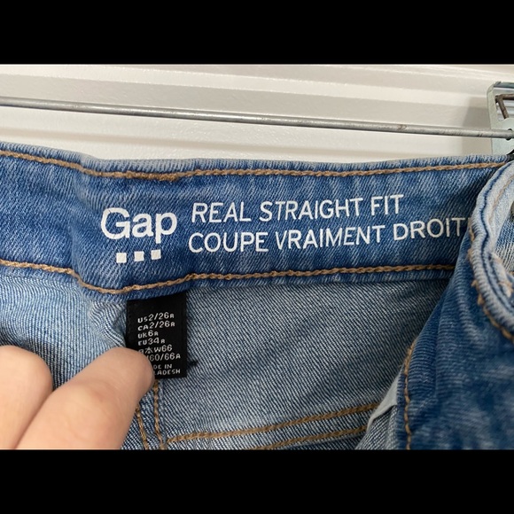 GAP Real Straight Fit Light Jeans - Picture 2 of 3